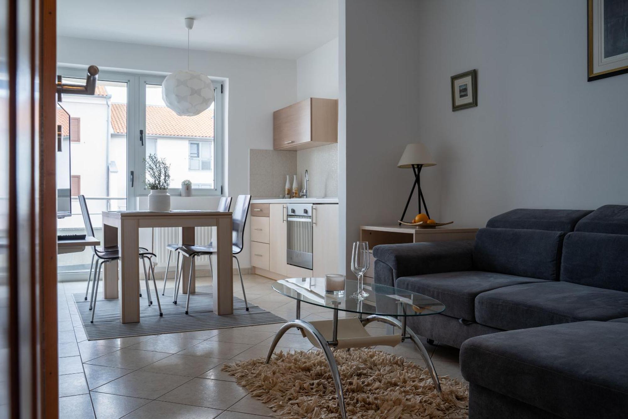 Apartments Valbruna Ровин Екстериор снимка