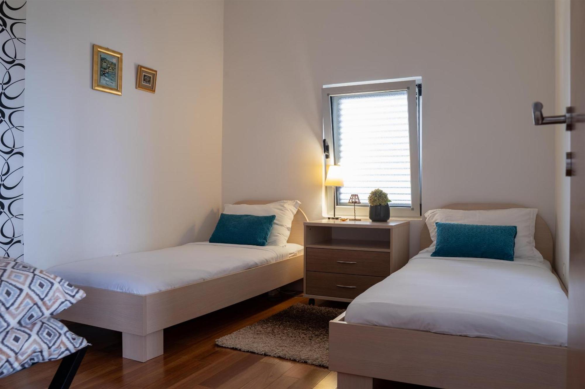 Apartments Valbruna Ровин Екстериор снимка