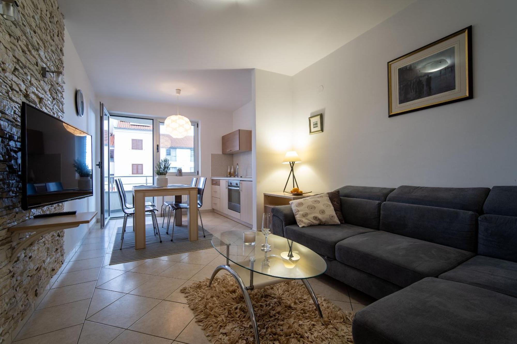 Apartments Valbruna Ровин Екстериор снимка