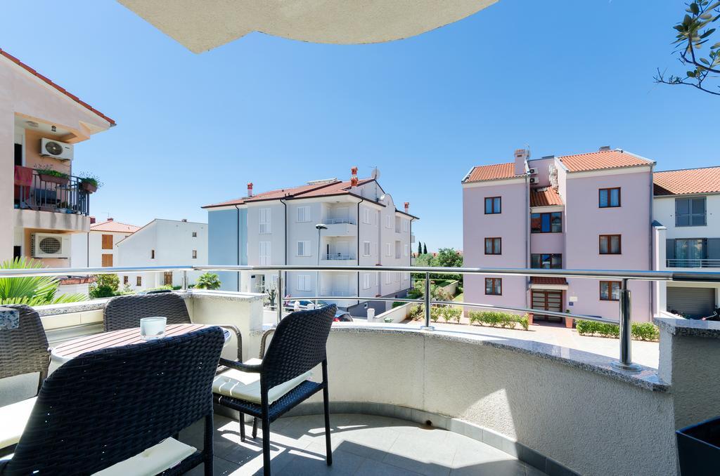Apartments Valbruna Ровин Екстериор снимка