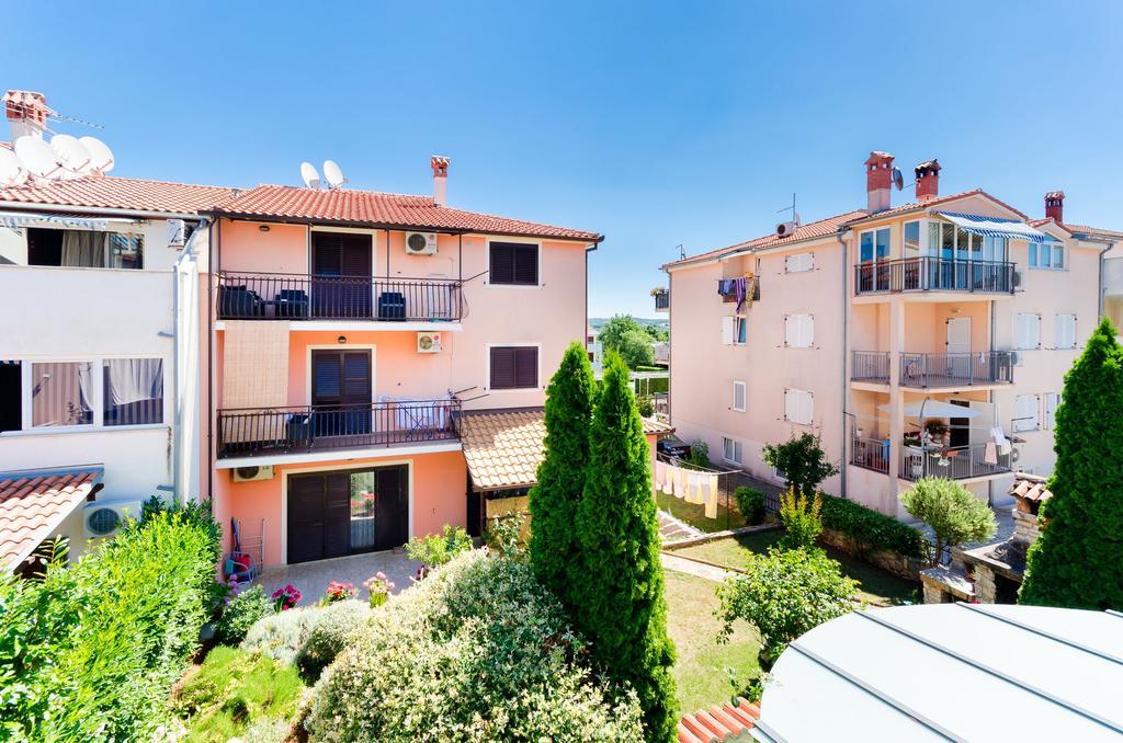 Apartments Valbruna Ровин Екстериор снимка